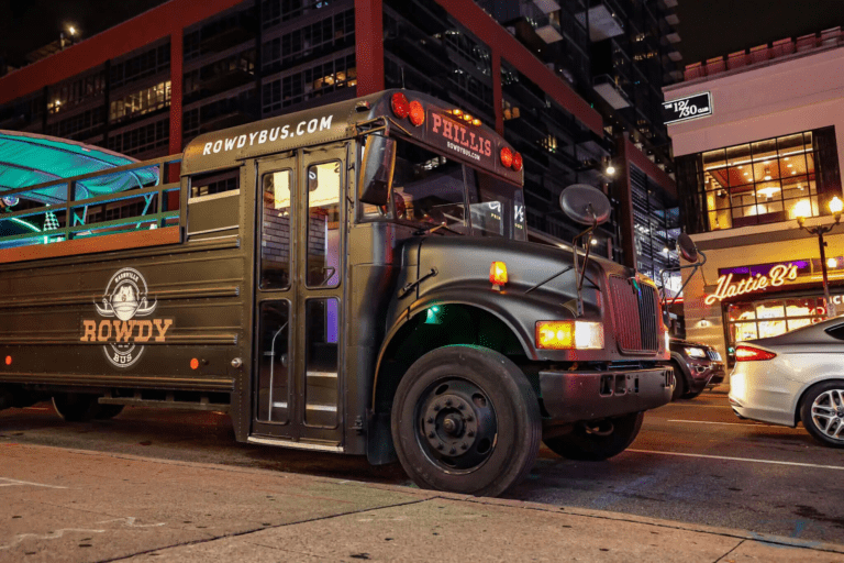 Nashville Tourist Attractions: What to See + How to Ride